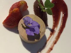 蜜饯鹅肝-广州塔卢特斯法国旋转餐厅