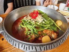 -喇喇排骨火锅·传统韩式脊骨汤(望京西园总店)