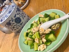 黄瓜拌桃仁-盘飧市(春熙路店)