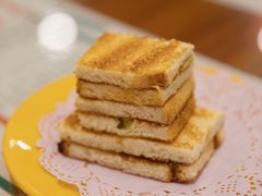 鲜油奶多-小龍鳳餐室(番禺路店)