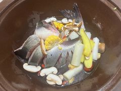 -鲜念蒸汽石锅鱼(红山6979店)