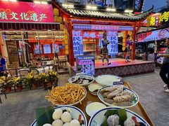 -刘姐啤酒鱼民族演艺餐厅(西街总店)