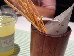 -桂满陇·蟹黄小笼汤包(环球港店)