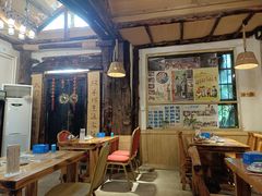 大堂-旺角小渔村·海肠捞饭开创者(环山路店)