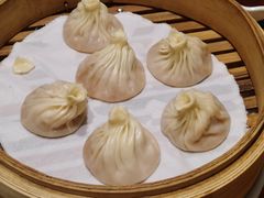 -诚铭记·虾仁汤包·成都小吃(融创店)