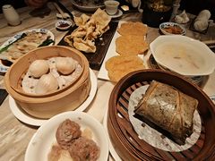 怀旧糯米鸡-广州花园酒店荔湾亭·地道点心·粤式饮茶