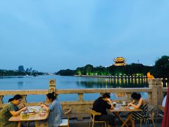 -聚汇三少·龙虾·中餐厅(莫邪路新天地店)