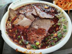-吾穆勒蓬灰牛肉面·清真(北滨河中路店)