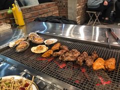 -马路牙子烧烤音乐酒馆(望京店)