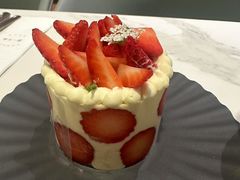 -潮一不贰·法式甜品·生日蛋糕·西式简餐(外滩店)