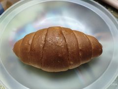 海盐面包-WHEN PIGS FLY当猪飞