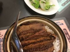 荔园秘制香芋扣肉蒸饭-荔园小馆(园岭新村二期店)