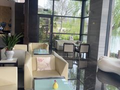 -上海怡沁园度假酒店