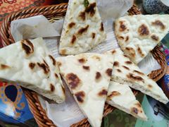 -一个勺子新疆锡伯主题私房菜(红墙巷49号院店)