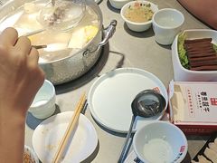 -宴全牛粤来越牛潮汕鲜牛肉火锅(海州万达广场店)