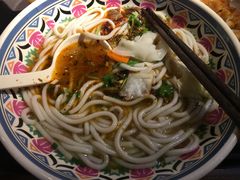 -鑫花溪牛肉米粉(人民广场店)