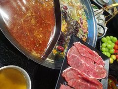 -鹿鸣山草本茶香火锅(园西路店)