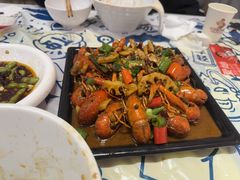 -松哥油焖大虾.小龙虾.黑鸭煲(海岸城店)