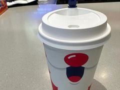 圣诞烤布丁拿铁-瑞幸咖啡(绿地红星国际广场C座店)