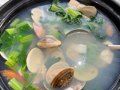 -覃记海鲜美食餐厅