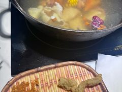 -椰子湾·海南火锅·糟粕醋·椰子鸡(正大广场店)