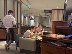 -港丽餐厅(龙之梦长宁店)