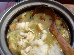 -周鱼小馆石锅酸菜鱼(活力汇店)