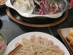 -佬革命主题火锅(玉沙路店)