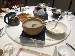 -梅花香里大酒店(郁金香路店)