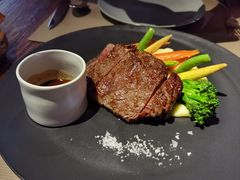 M5肉眼牛排-Carbon莫卡哆·意大利复古集市餐厅(杭州大厦店)