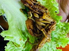 -亲昵春川鸡排(韩国美食街店)