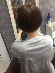 -倷丝国际烫染连锁