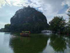 -星湖旅游景区七星岩