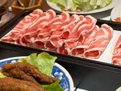 -旧街市鲜货老火锅(大光路店)