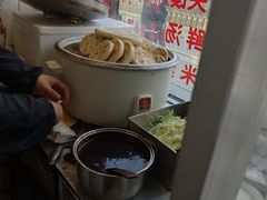 -烤鸭肉夹馍鸭汤店