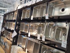 -百安居装修建材卖场(泰然店)