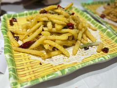 -肥肥虾庄·金牌油焖大虾(首义路店)