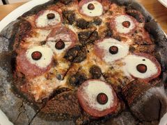 -城市大道红炉披萨烘焙坊