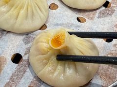 -蟹上黄·蟹黄面·江南糖水(人民广场店)