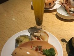 -雍和会海鲜姿造自助(湖东路店)