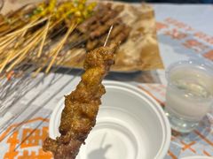 -老街烧烤大排档·地道湖北菜·龙虾馆(汉口火车站店)