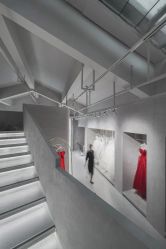 点击看大图 -Lafine Paris 法国兰斐婚纱礼服