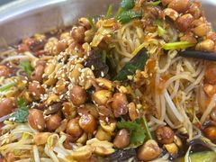 -周良天山牛杂城(天山路总店)