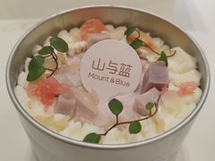 -山与蓝蛋糕(勒泰店)