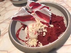 -燕庭·纯燕窝·甜品下午茶(南京西路店)