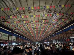 -德龙国际珠宝城