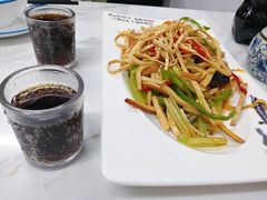 -关记·河南烩面·大盘鸡