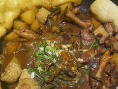 -咱屯子铁锅炖直营店(保利店)