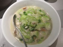鲜丝瓜焖河蚌-费大厨辣椒炒肉(黄兴中心广场店)