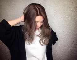 -SALON V
